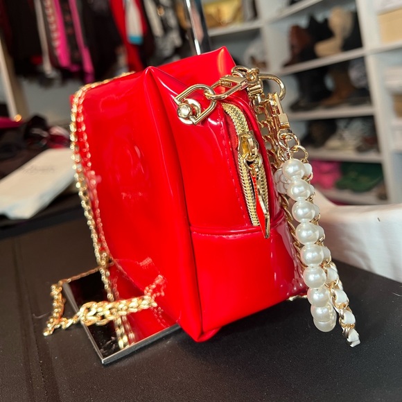 Christian Louboutin red bag - Picture 7 of 11